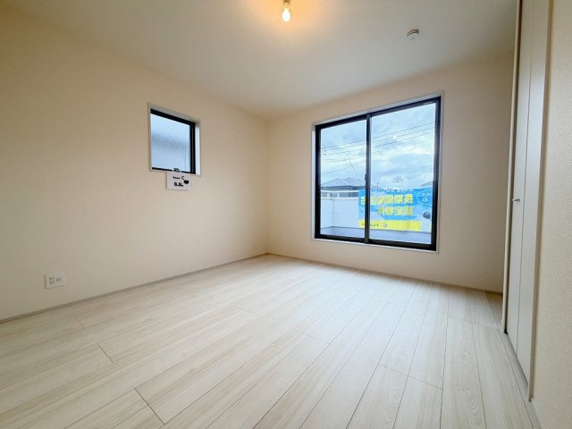 八潮市大字大原　新築戸建　全4棟　4号棟の洋室|同施工会社の参考写真になります。