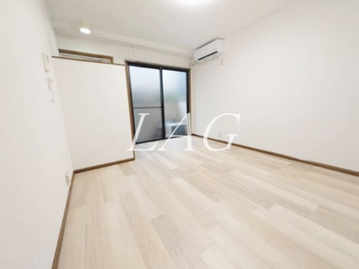 【居間・リビング】 | WING | 洋室のお部屋です。