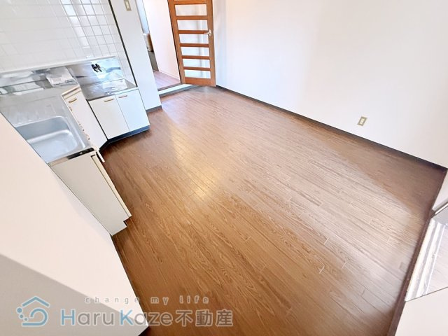 【居間・リビング】 | スイートハイツ【名古屋市賃貸・小型犬/猫可】