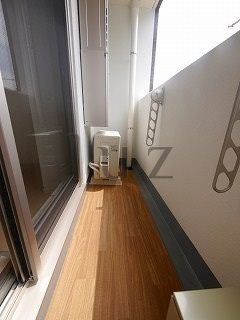 ヴェルジェ天王町のバルコニー
