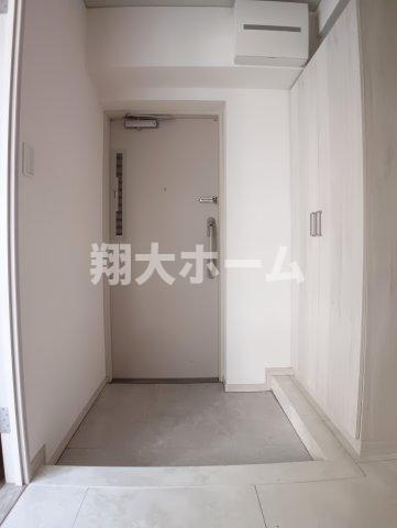 朝日グリーンハイツの玄関