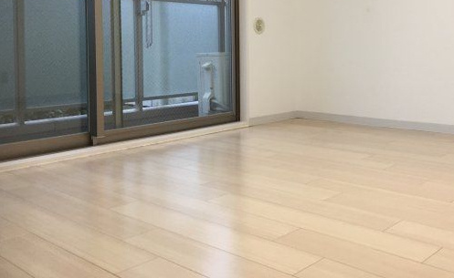 江東区亀戸１丁目の賃貸マンションのバルコニー