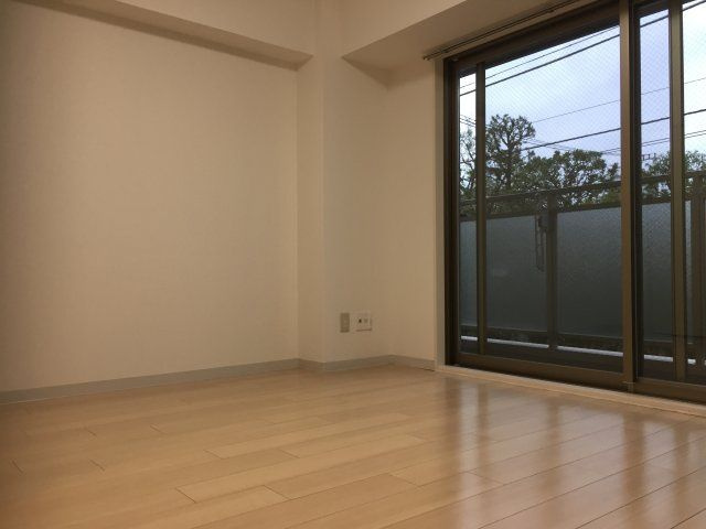 江東区亀戸１丁目の賃貸マンションの居間・リビング