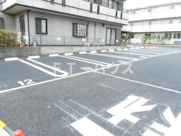 ベルウッドの駐車場|駐車場（要空き確認）