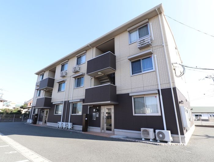 マナローザの外観