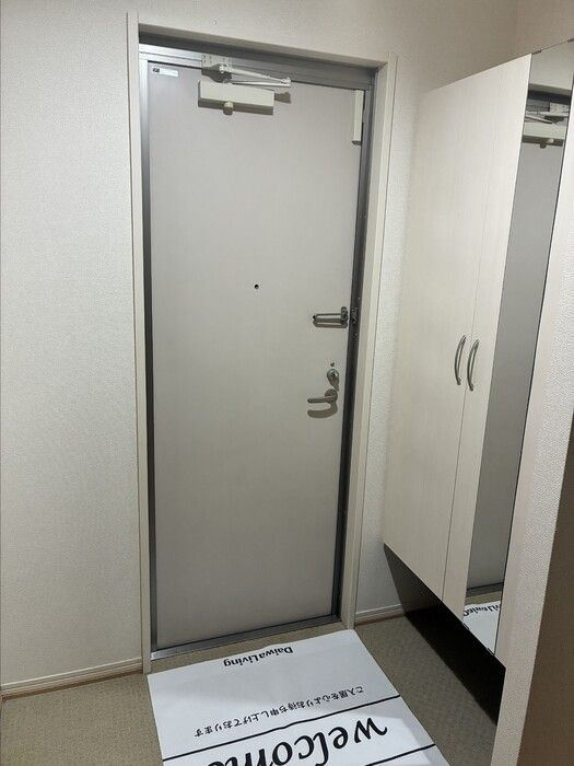 マナローザの玄関