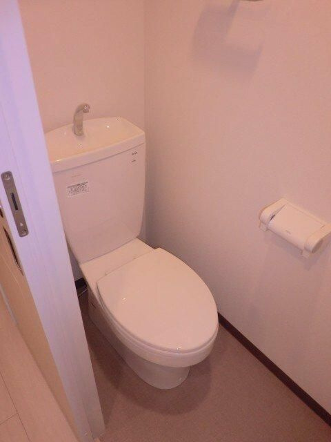 フェニシア三軒茶屋のトイレ