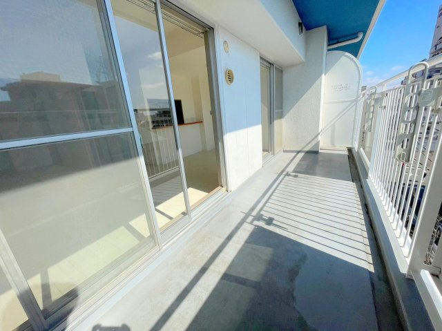 テレーズ神崎川のバルコニー