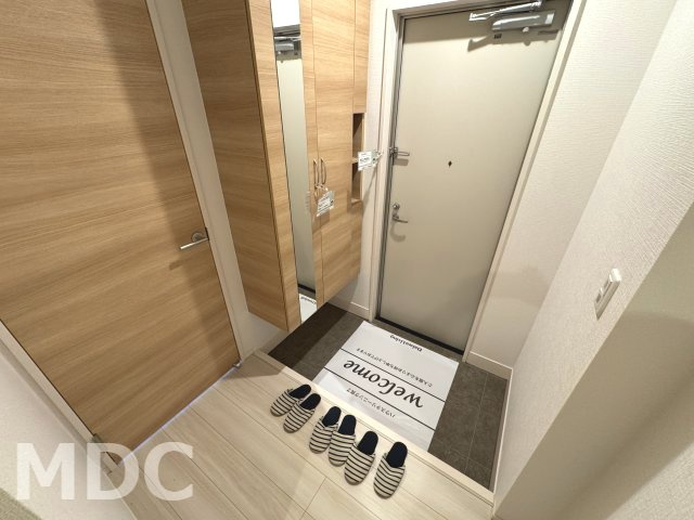 ラ・トゥール山城西　C棟の玄関
