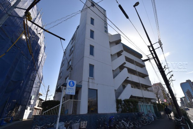 【現況写真】 | ダイアパレス方南町 | 前面道路と外観の様子です。～即日のご見学可能～　お問合せはお気軽にどうぞ。