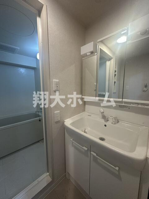 ロイヤルプラザ浅草の洗面所