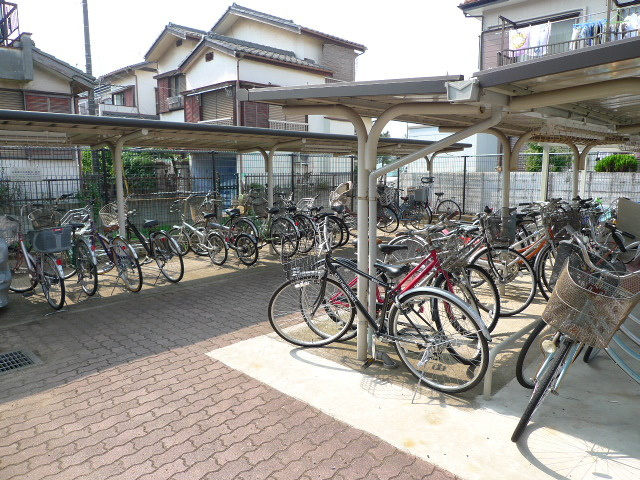 グランシャリオ誠治館のその他共用部分|駐輪場