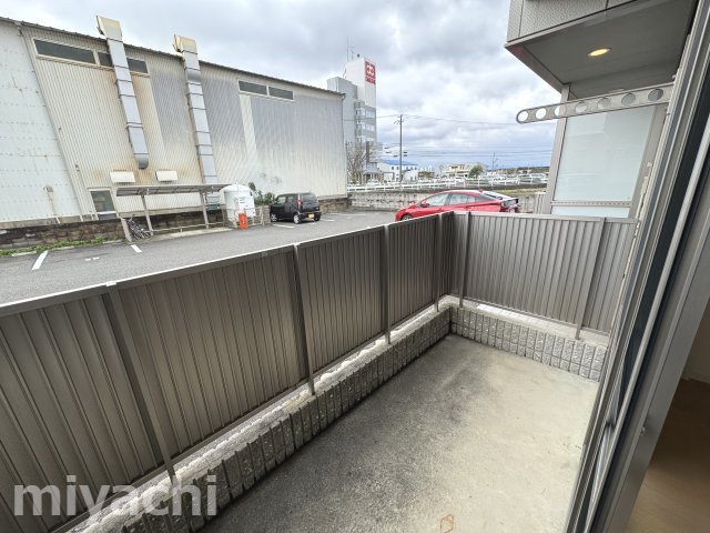 シャーメゾンディアス川内のバルコニー
