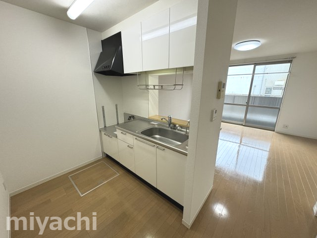 シャーメゾンディアス川内のキッチン