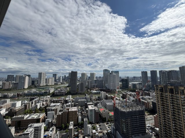 南向きの日差しを感じることが出来ます。