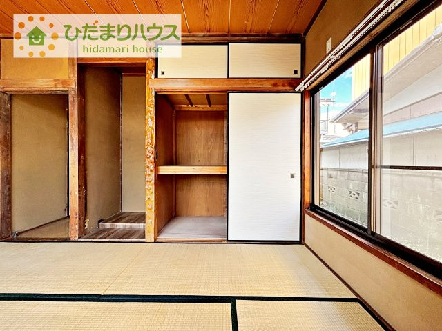 【収納】 | 筑西市岡芹　中古戸建 | 和室の収納は横開きクローゼット！
しまった物の出し入れも楽々です(^^)