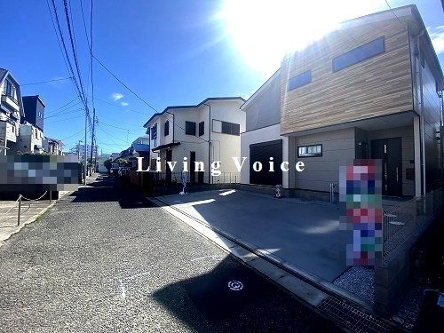 【仲介手数料０円】平塚市菫平3期　新築一戸建ての駐車場|平塚市菫平3期　新築一戸建て