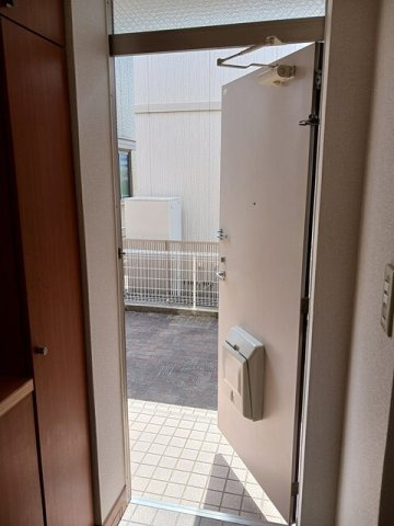 レイ　ヒルズの玄関|玄関です