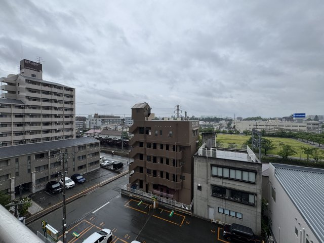 Elementary　Placeの展望