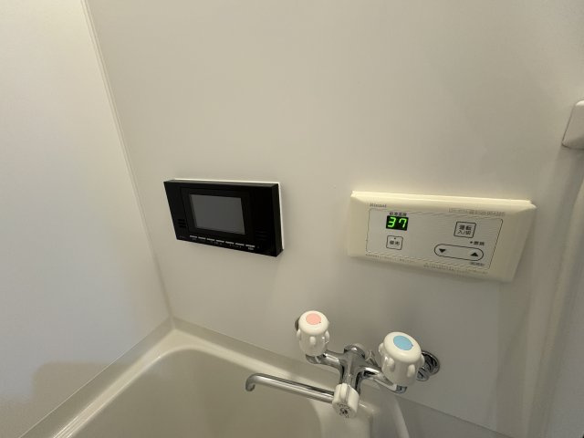 ウエスト桂川駅前の設備|浴室のTVは設備対象外になります。