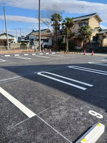 【駐車場】 | ヴィラ・アルジャンテ | カースペースがあります