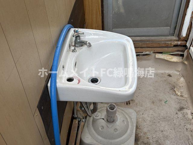南区氷室町　貸店舗・事務所の洗面所