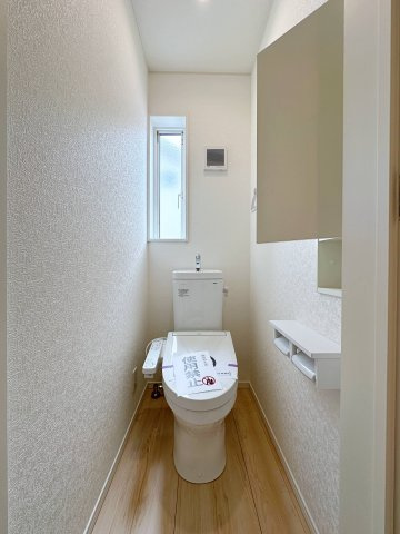 安佐南区安東5丁目のトイレ|2階ウォシュレットトイレ☆