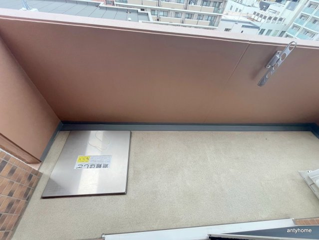 プレサンス本町ジョイス 仲介手数料無料のバルコニー