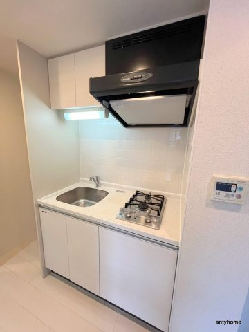 プレサンス本町ジョイス 仲介手数料無料のキッチン