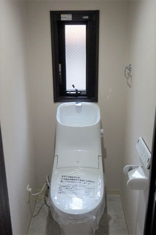 ＰＡＲＫＳＩＤＥ　ＲＥＳＩＤＥＮＣＥ　ＧＹＯＴＯＫＵ(E-185)のトイレ
