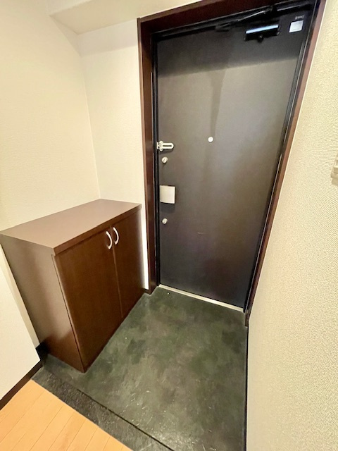 CLAIR TOWERの玄関