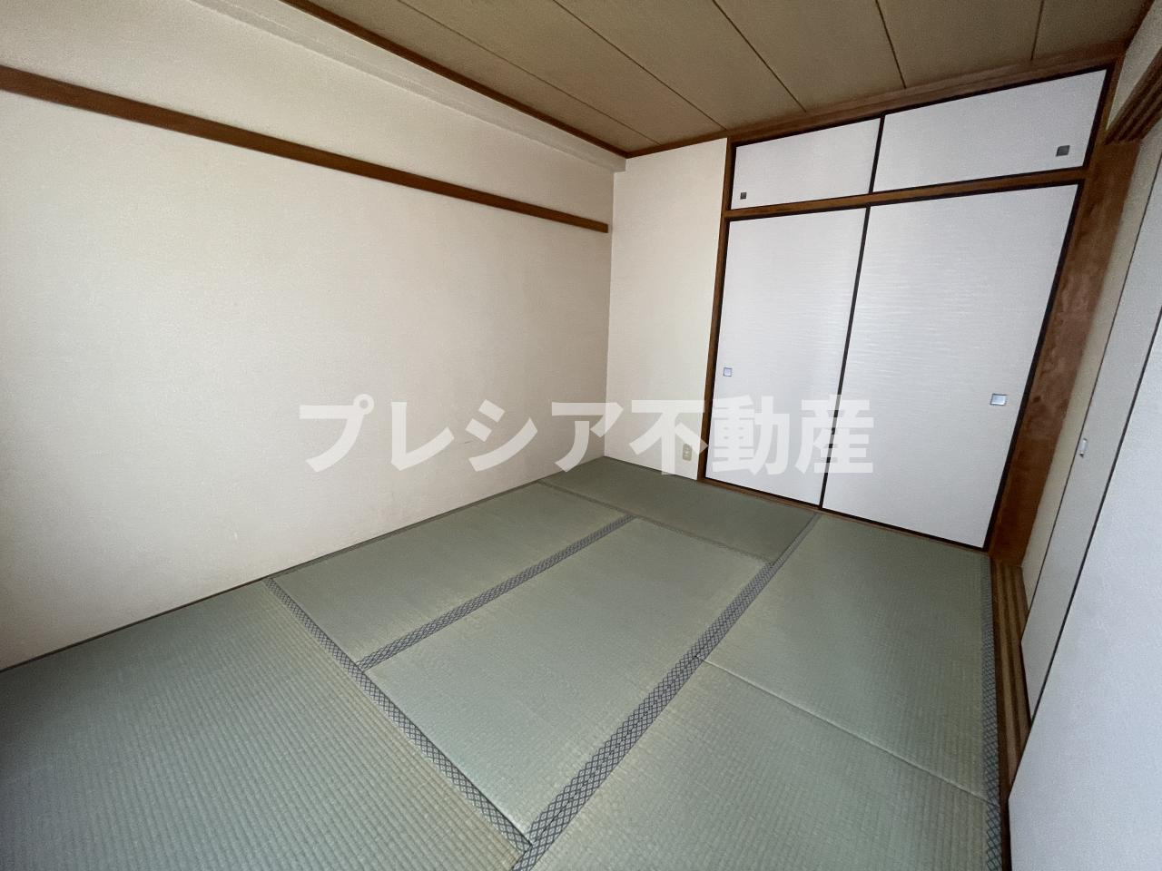 ヒルズ上甲子園の和室