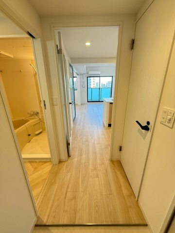 【玄関】 | Louis Residence 弁天町