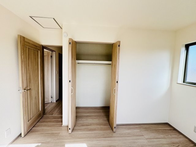 松戸市常盤平６丁目新築戸建【牧野原小学校：8分】の収納|6.25帖洋室収納