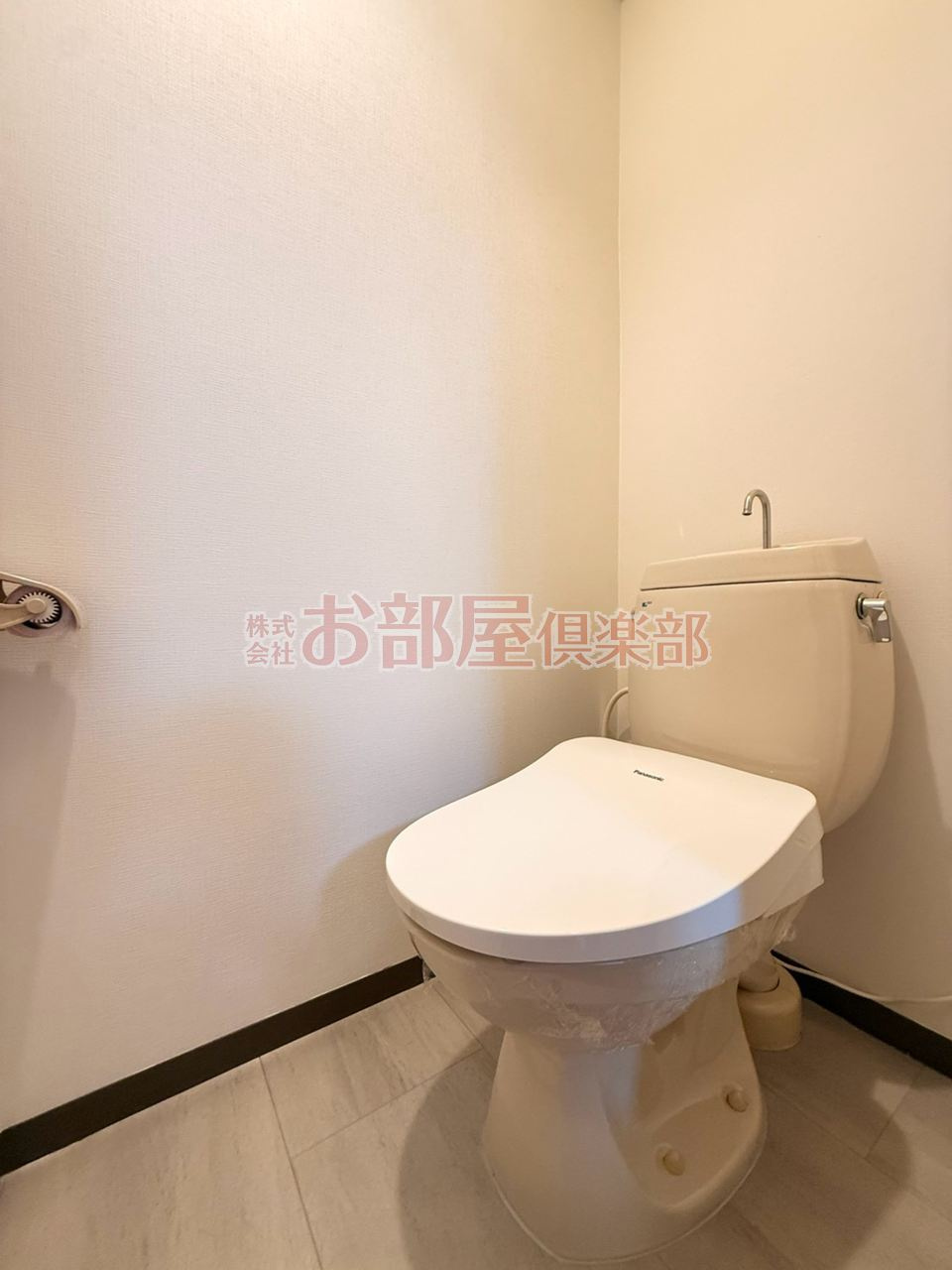 萩尾コーポのトイレ|ゆったりとした空間のトイレです