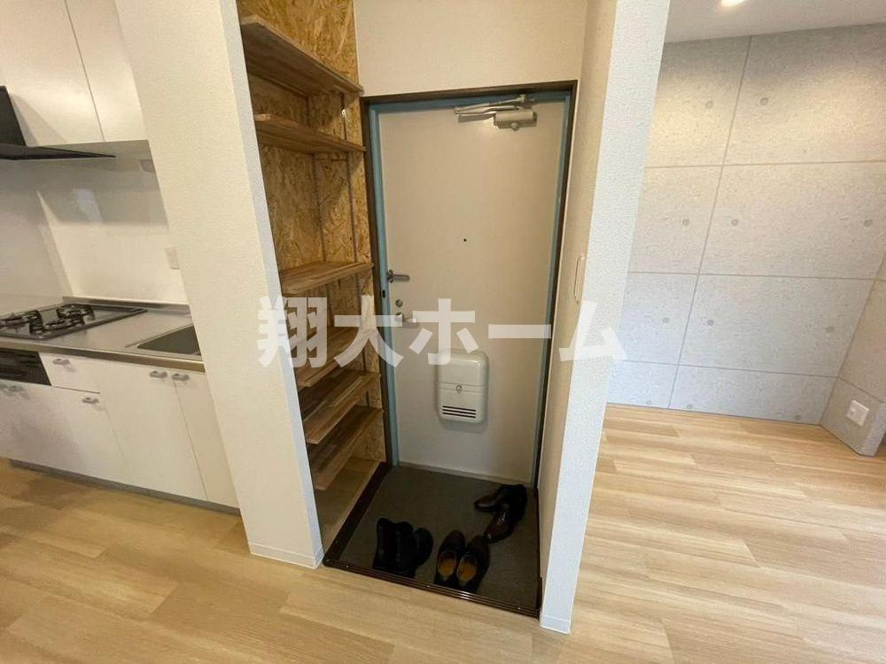 コーポマツムラの玄関