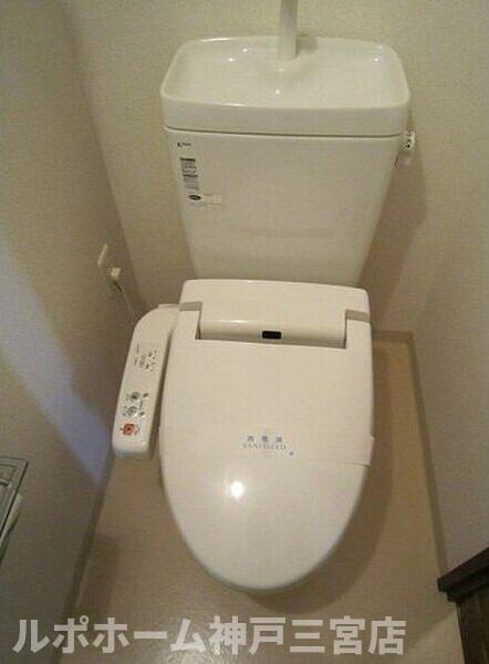 ライオンズタワー神戸元町のトイレ