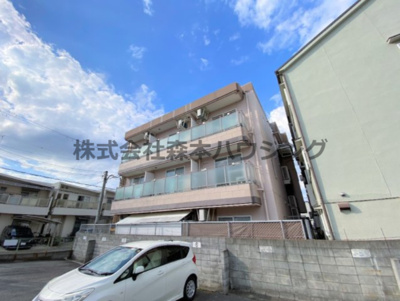 【エントランス】 | 　サンハイツ | 清潔なエントランスです
