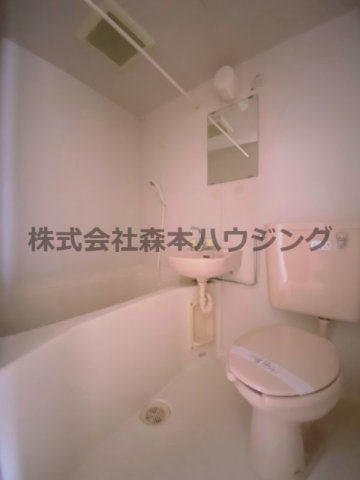 【浴室】 | 　サンハイツ | 日々の暮らしに欠かせないお風呂です