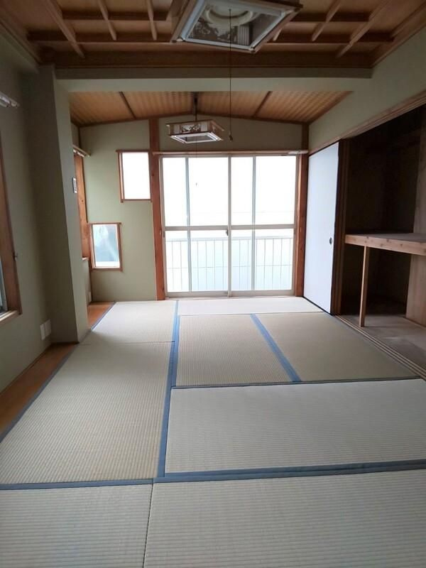松井ビルの和室