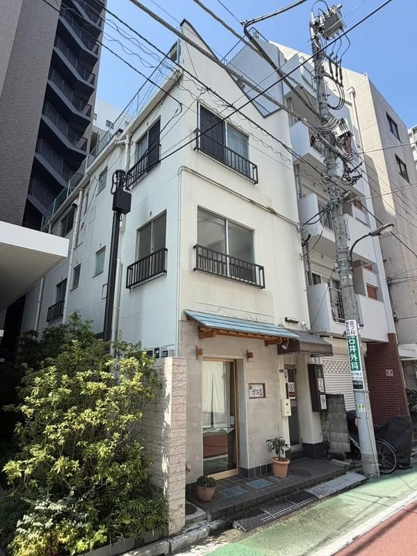 松井ビルの外観
