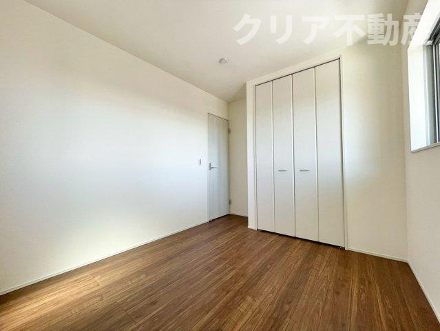 【洋室】 | 藤岡市下戸塚　新築５号棟