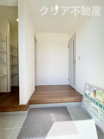 【玄関】 | 藤岡市下戸塚　新築５号棟