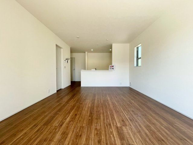 【居間・リビング】 | 藤岡市下戸塚　新築５号棟