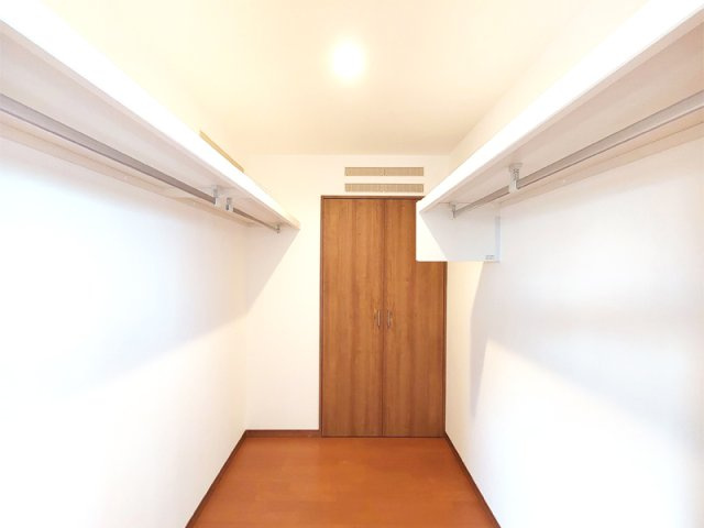【新築戸建】向日市鶏冠井町番田「西向日」2SLDKの収納