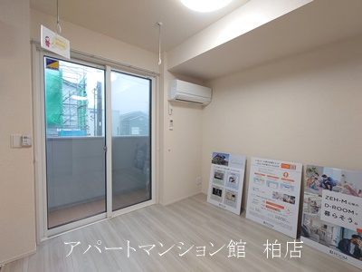 ヴィレオの子供部屋|同施工会社、同型タイプです