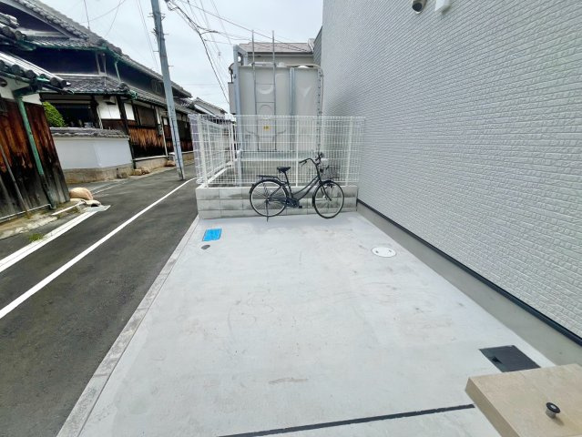 ALEGRIA泉佐野鶴原Southの駐車場