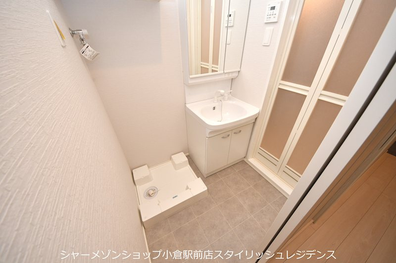 Brelia MIHAGINOの洗面所