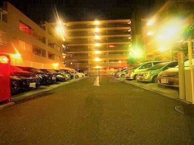 ヴィルヌーブ東戸塚プレジールの駐車場|駐車場完備です※空き要確認です。