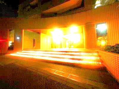ヴィルヌーブ東戸塚プレジールのエントランス